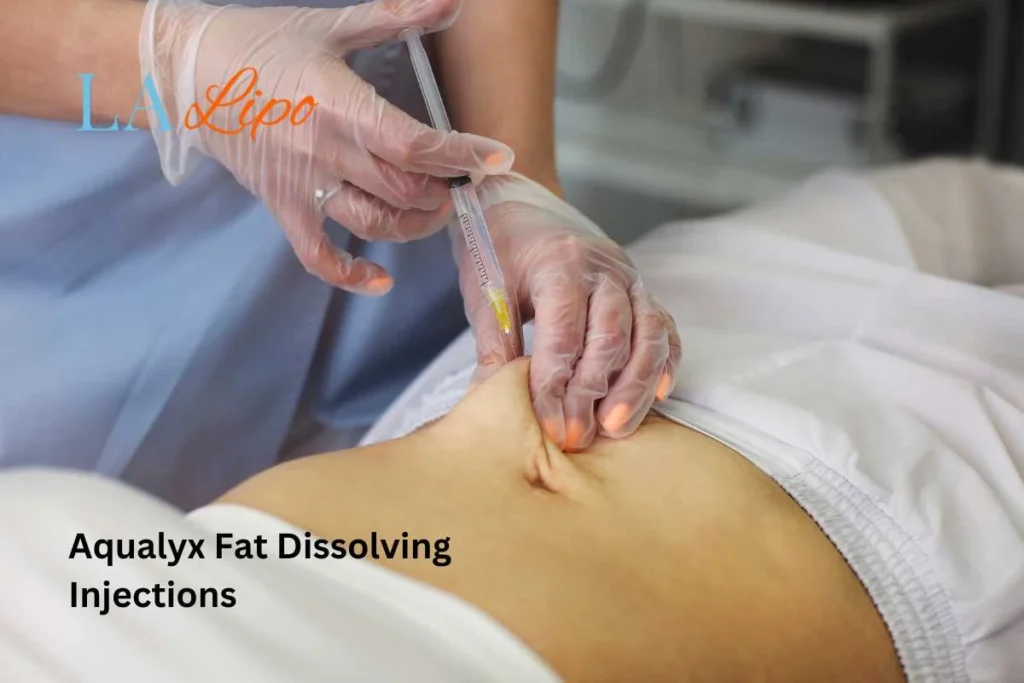 woman having fat dissolving injections Bicester in the stomach